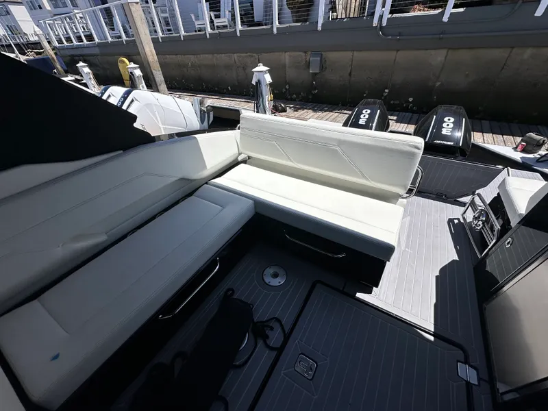 Slide: The Image of Cruisers 34 GLS OB 2023 - 33