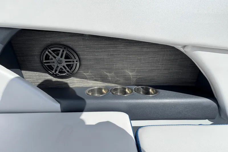 Slide: The Image of Scarab 255 ID/IMPULSE 2023 - 35