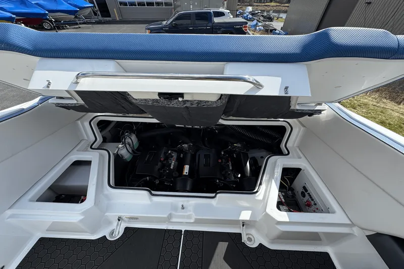 Slide: The Image of Scarab 255 ID/IMPULSE 2023 - 43