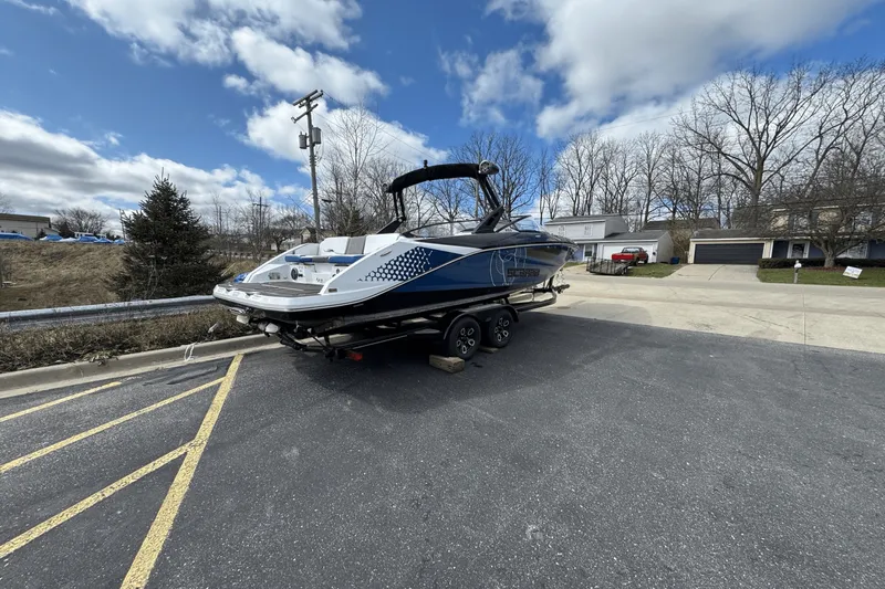 Slide: The Image of Scarab 255 ID/IMPULSE 2023 - 9