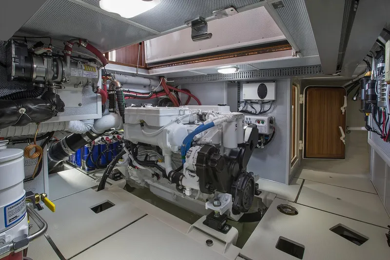 Slide: The Image of Engineroom - 16