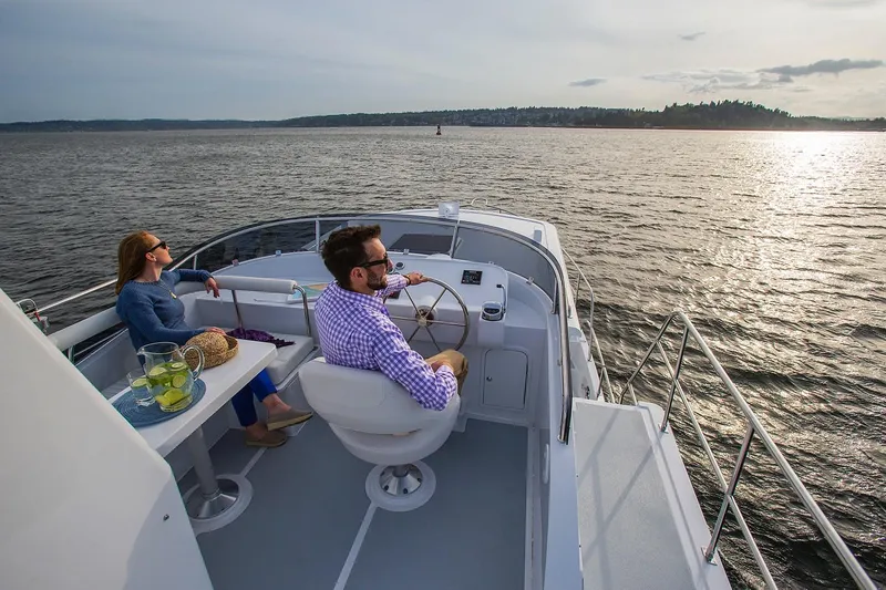 Slide: The Image of Flybridge - 18