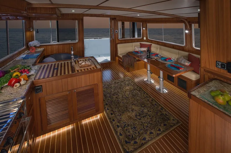 Slide: The Image of Salon - 6