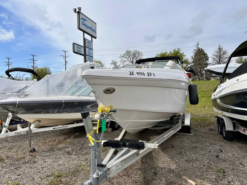 Slide: The Image of Crownline Boats 270 BR 2005 - 2