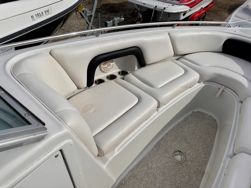 Slide: The Image of Crownline Boats 270 BR 2005 - 30