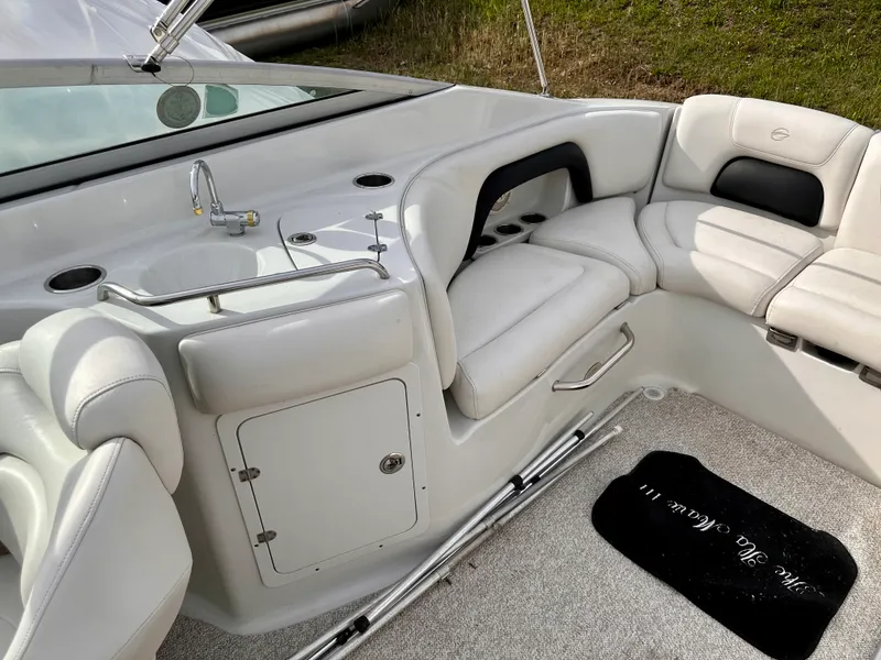 Slide: The Image of Crownline Boats 270 BR 2005 - 35