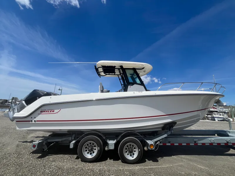 The Image of Boston Whaler 280 Outrage 2026 - 0