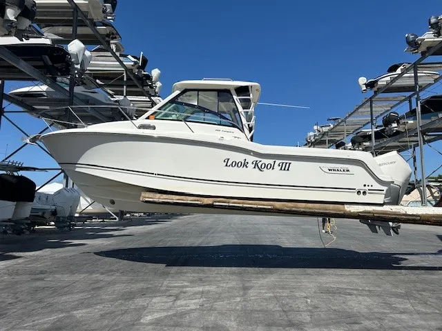 Slide: The Image of Boston Whaler 285 CONQUEST 2019 - 2