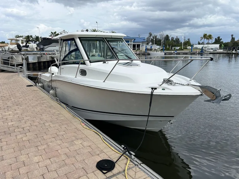 Slide: The Image of Boston Whaler 285 CONQUEST 2019 - 5