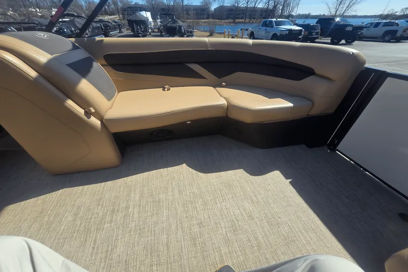 Slide: The Image of Barletta 22QCTT 2022 - 12