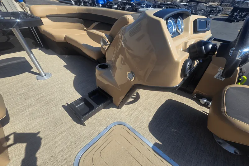 Slide: The Image of Barletta 22QCTT 2022 - 25