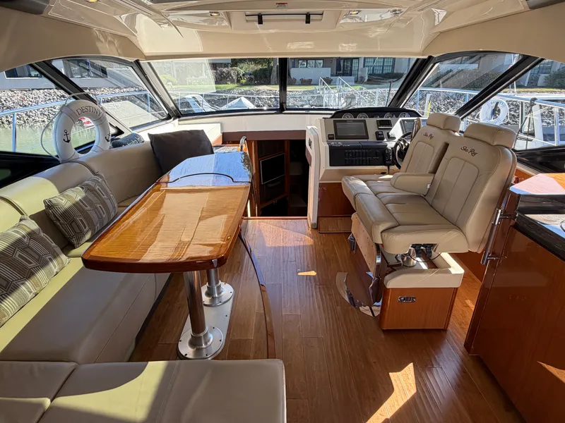 Slide: The Image of Sea Ray 510 SUNDANCER 2015 - 18