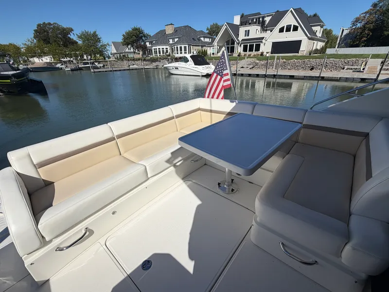 Slide: The Image of Sea Ray 510 SUNDANCER 2015 - 13