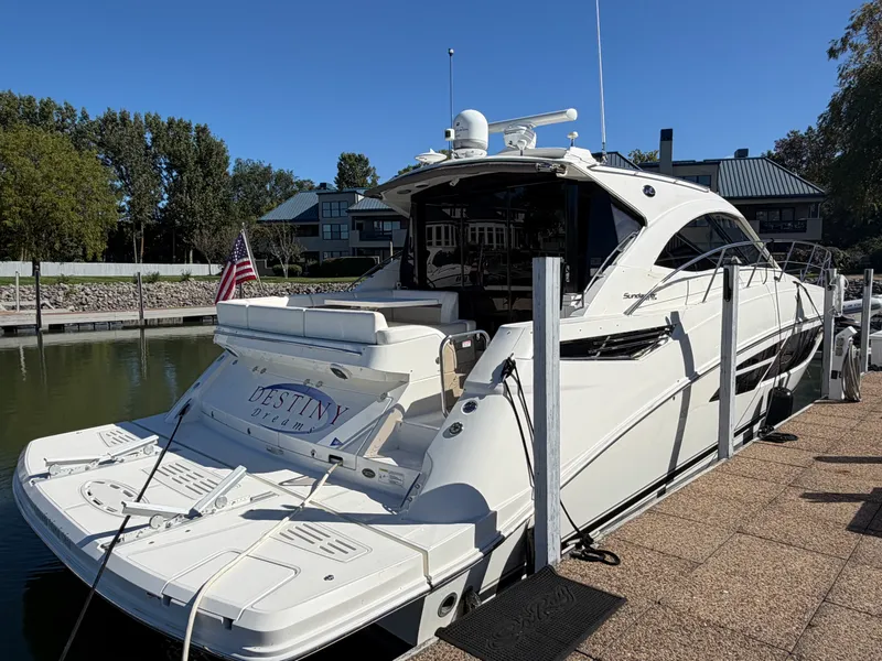 Slide: The Image of Sea Ray 510 SUNDANCER 2015 - 11