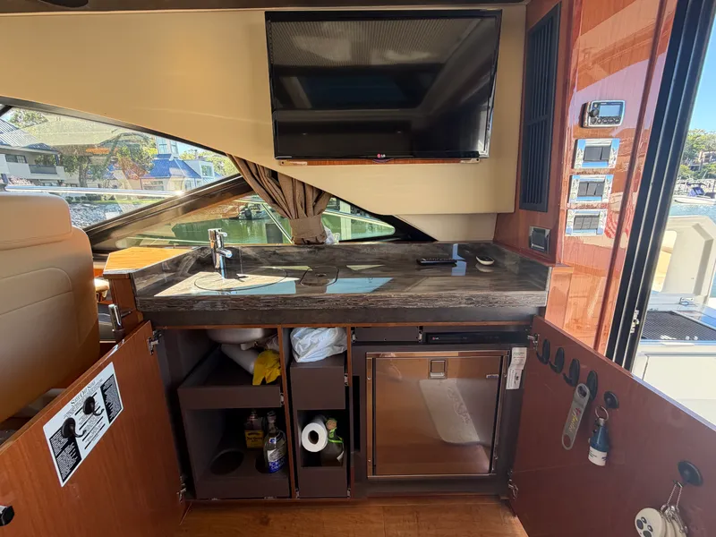 Slide: The Image of Sea Ray 510 SUNDANCER 2015 - 22