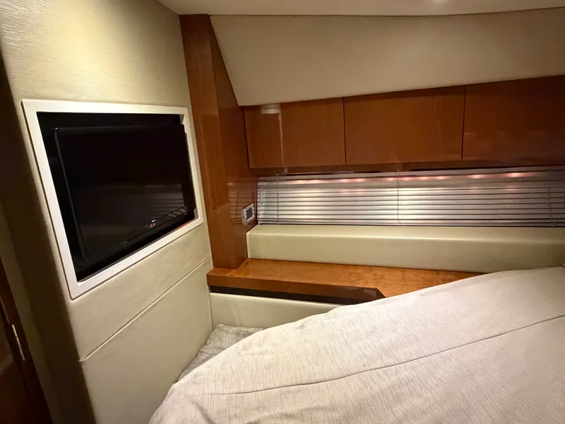Slide: The Image of Sea Ray 510 SUNDANCER 2015 - 25