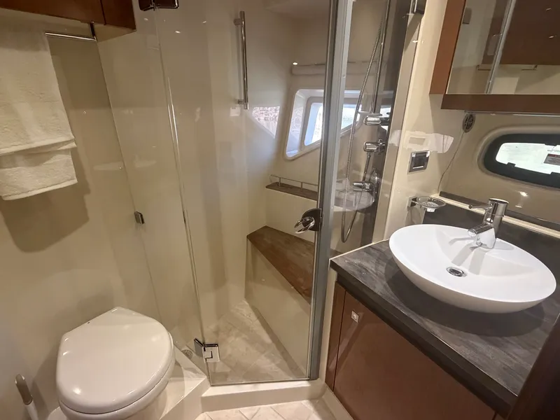 Slide: The Image of Sea Ray 510 SUNDANCER 2015 - 49