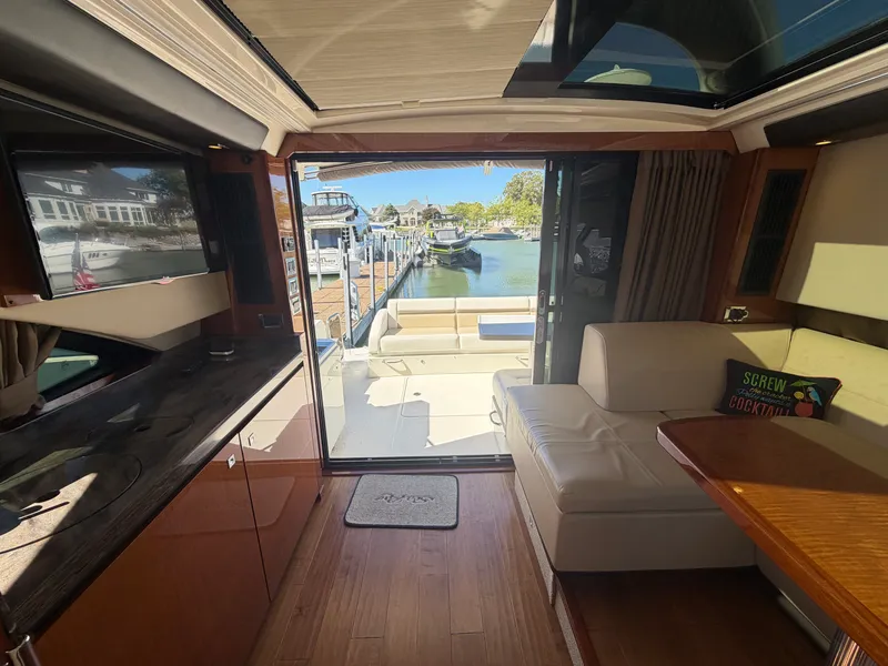 Slide: The Image of Sea Ray 510 SUNDANCER 2015 - 19