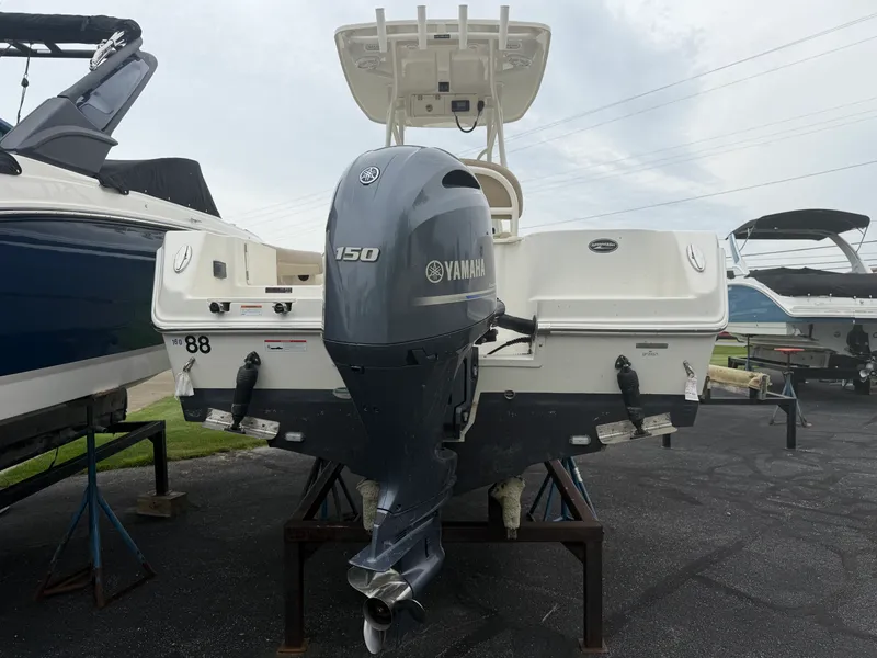 Slide: The Image of Sailfish 220 CC 2021 - 3