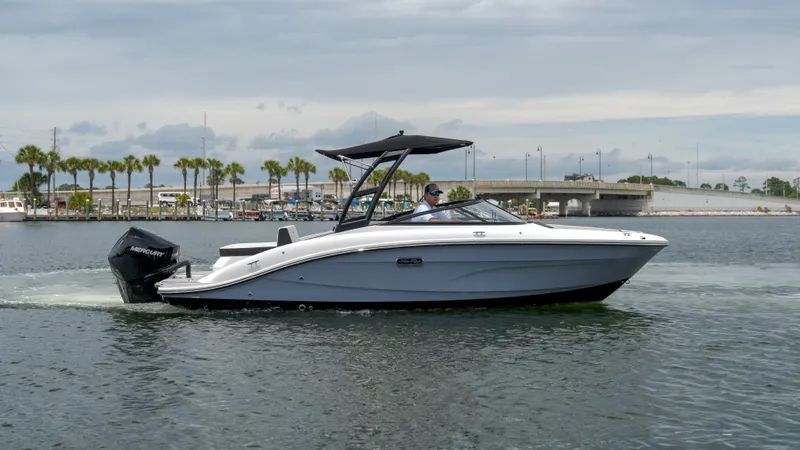 Slide: The Image of Sea Ray SPX 210 Outboard 2026 - 4