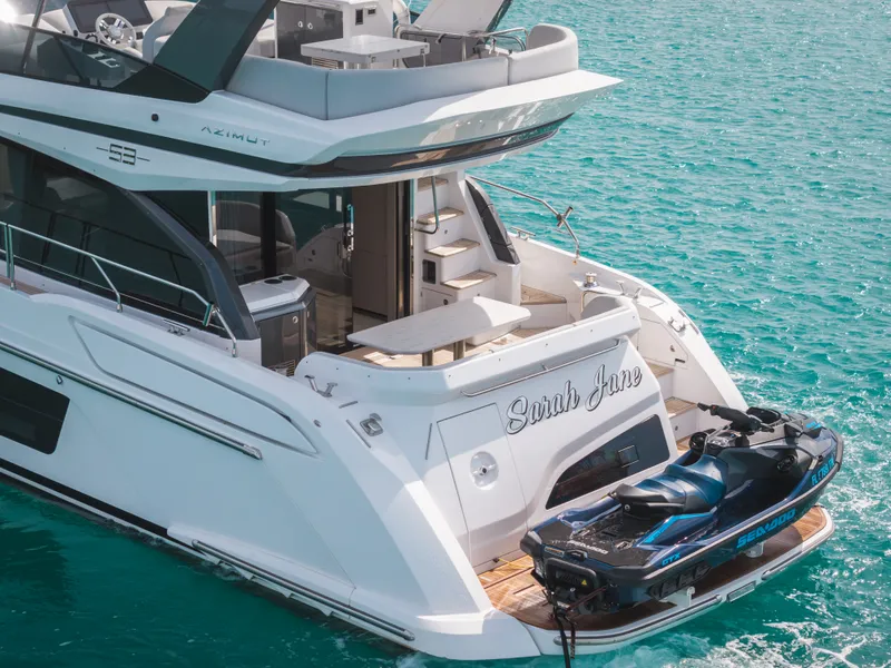 Slide: The Image of Azimut 53 FLY 2024 - 3
