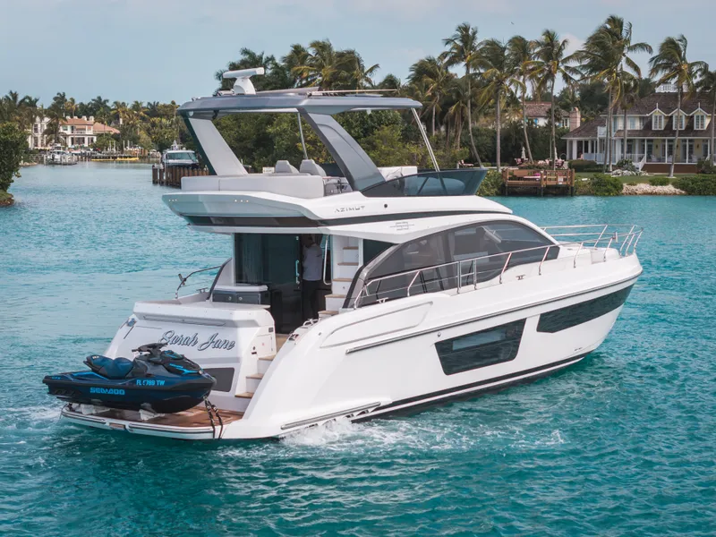 Slide: The Image of Azimut 53 FLY 2024 - 4