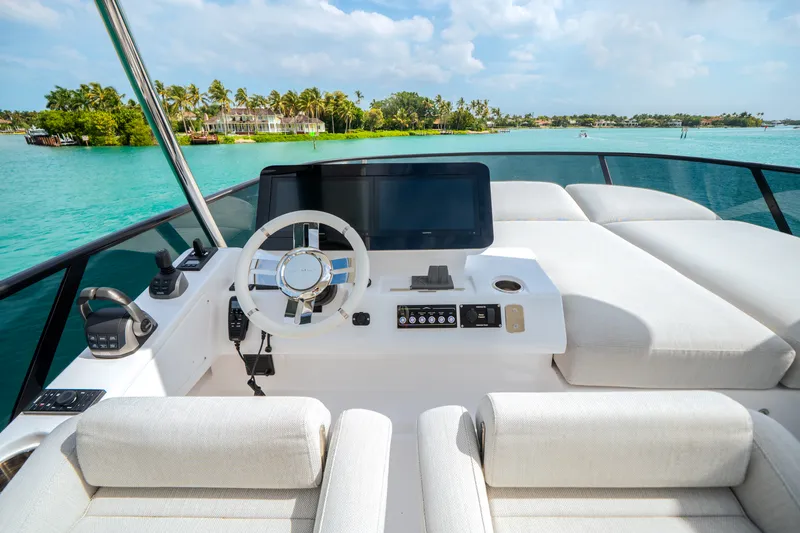 Slide: The Image of Azimut 53 FLY 2024 - 47