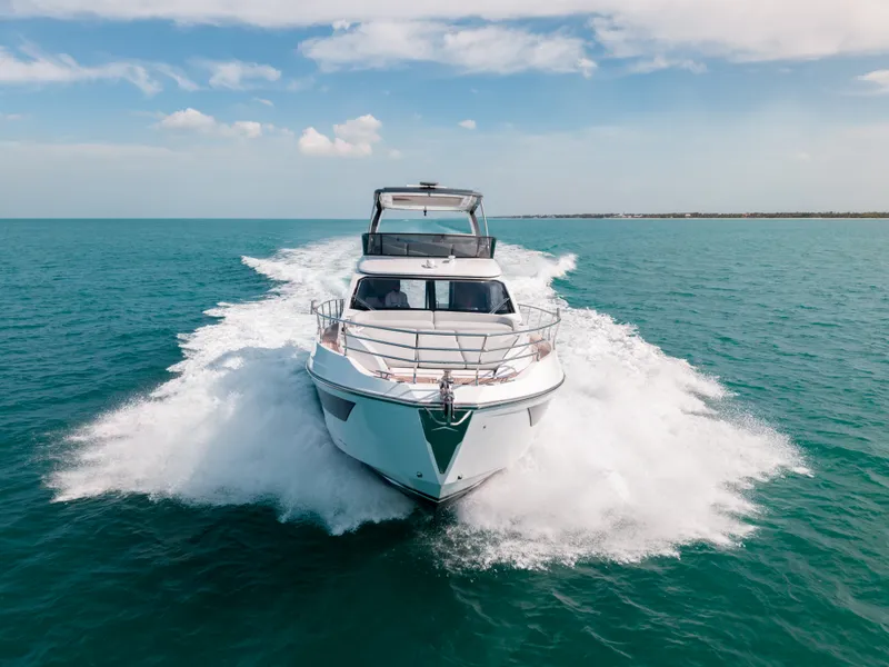 Slide: The Image of Azimut 53 FLY 2024 - 56