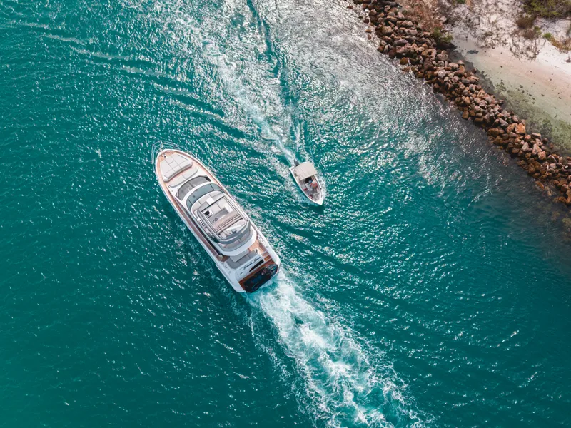Slide: The Image of Azimut 53 FLY 2024 - 64