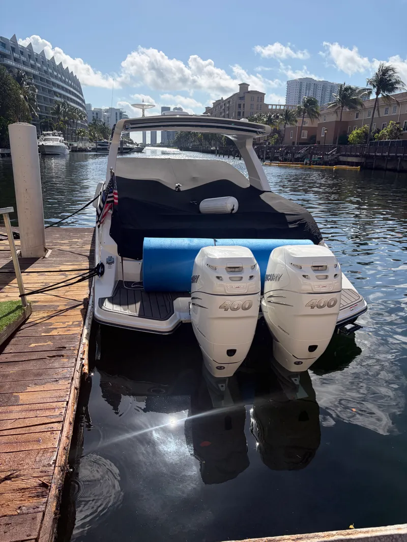 Slide: The Image of Sea Ray 350 SLX OB 2023 - 2