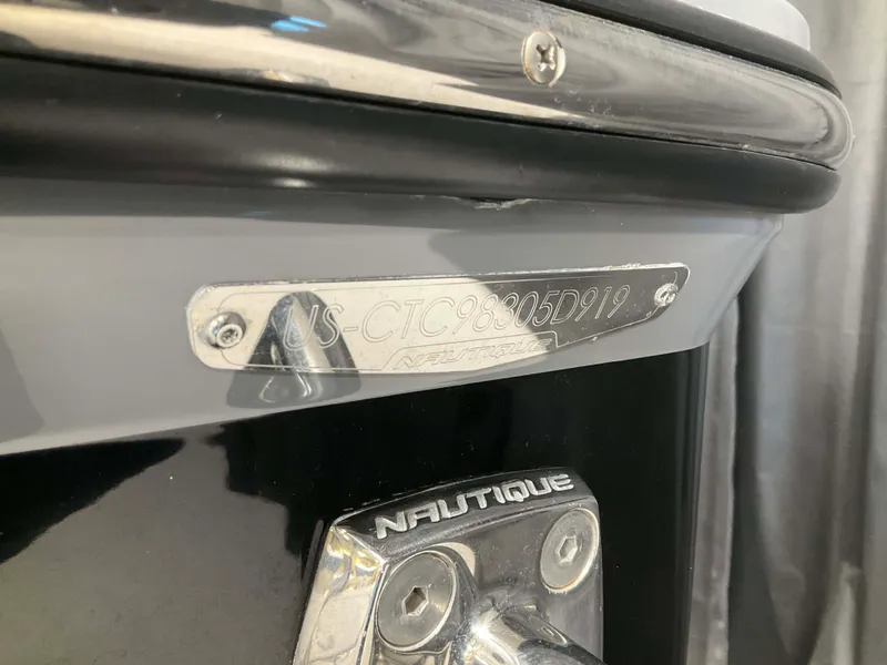 Slide: The Image of Nautique GS22 2019 - 46