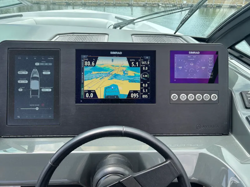 Slide: The Image of Aviara AV32 Outboard 2023 - 24