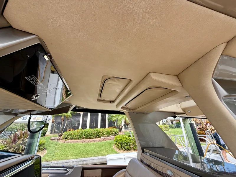 Slide: The Image of Nor-Tech 550 SPORT CENTER CONSOLE 2020 - 40