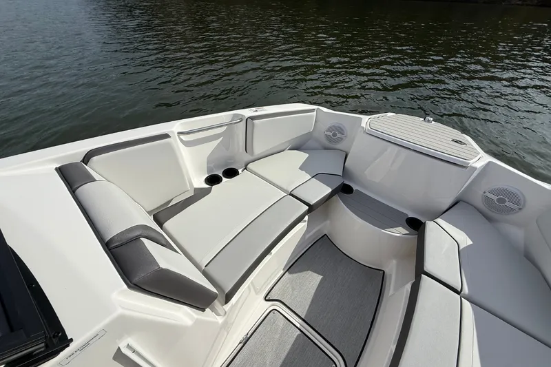 Slide: The Image of Yamaha AR220 2026 - 20