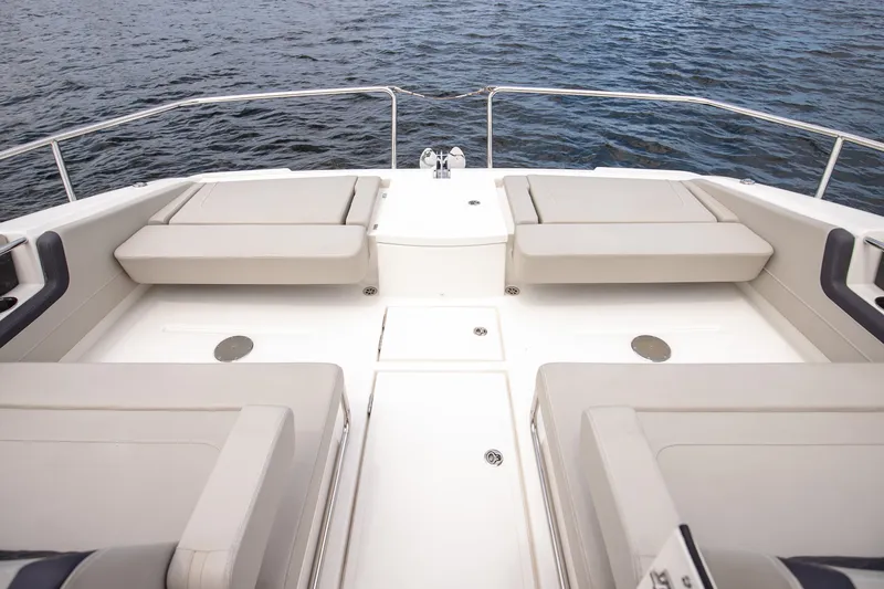 Slide: The Image of Aquila 36 Sport 2024 - 54