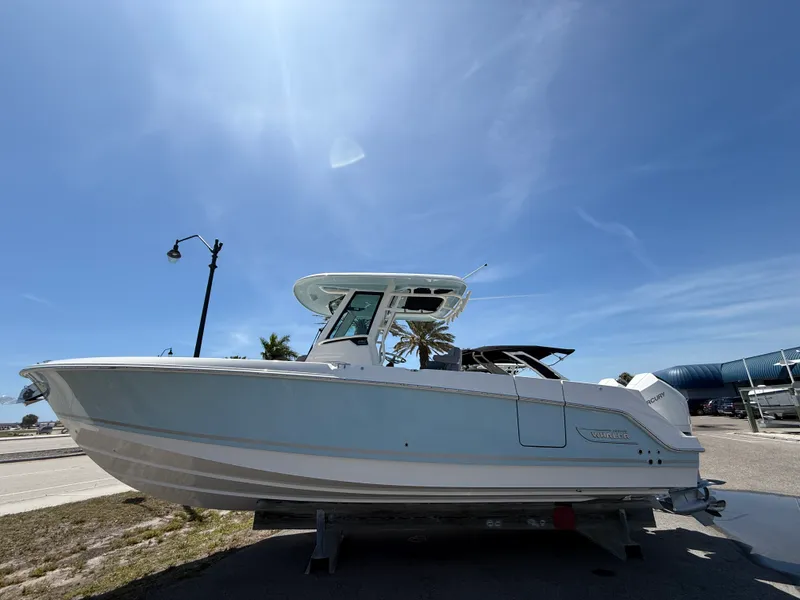 The Image of Boston Whaler 280 Outrage 2026 - 0