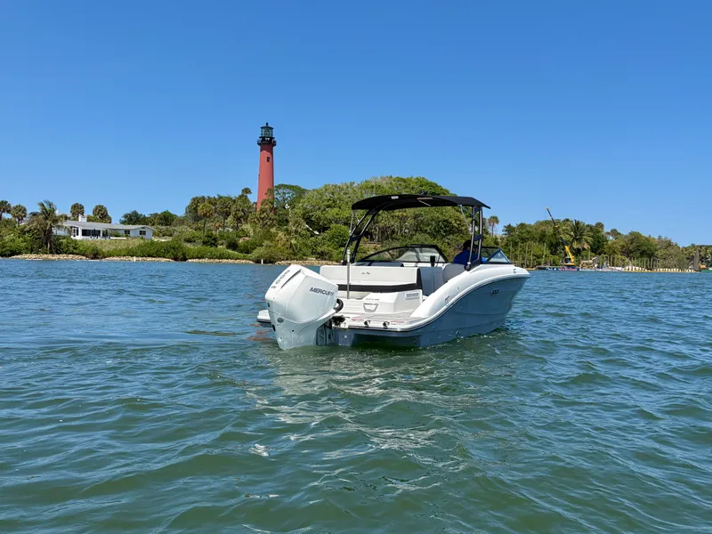 Slide: The Image of Sea Ray SPX 210 Outboard 2026 - 2