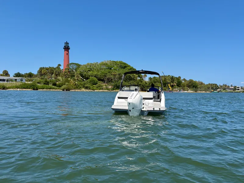 Slide: The Image of Sea Ray SPX 210 Outboard 2026 - 3
