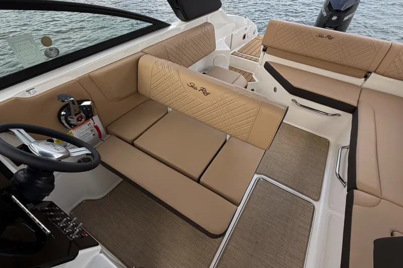 Slide: The Image of Sea Ray SDX 250 Outboard 2026 - 3