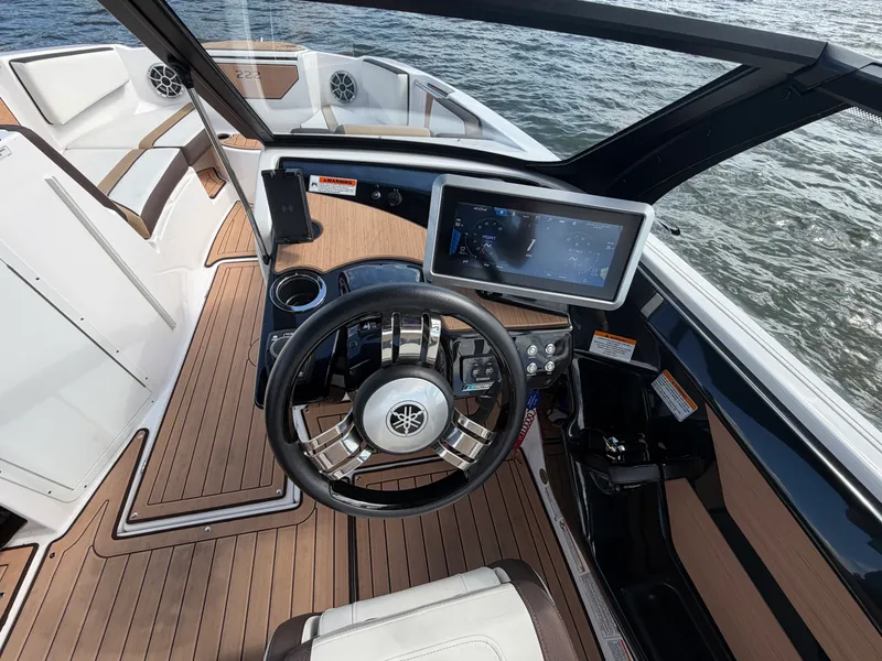 Slide: The Image of Yamaha 222SD 2023 - 14