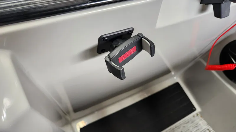 Slide: The Image of Sylvan Mirage 8520 Party Fish 2026 - 26