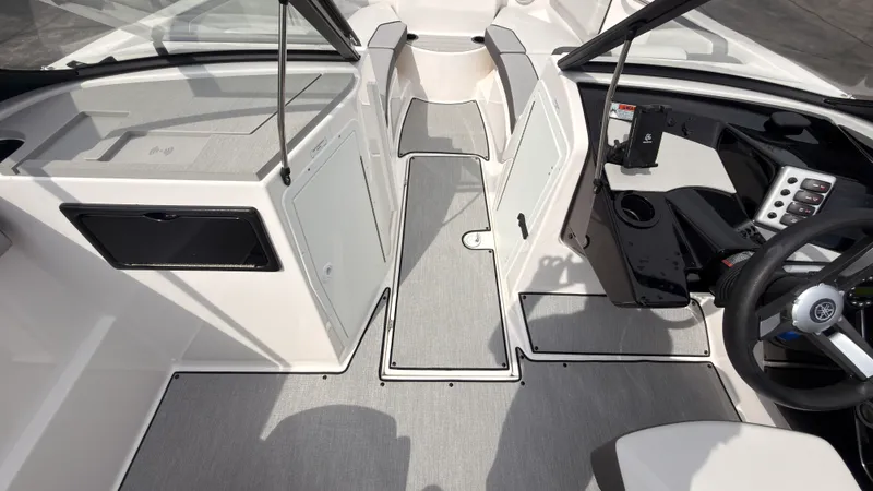 Slide: The Image of Yamaha AR220 2026 - 31
