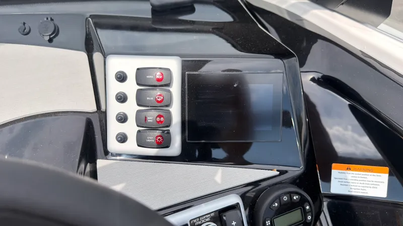 Slide: The Image of Yamaha AR220 2026 - 28