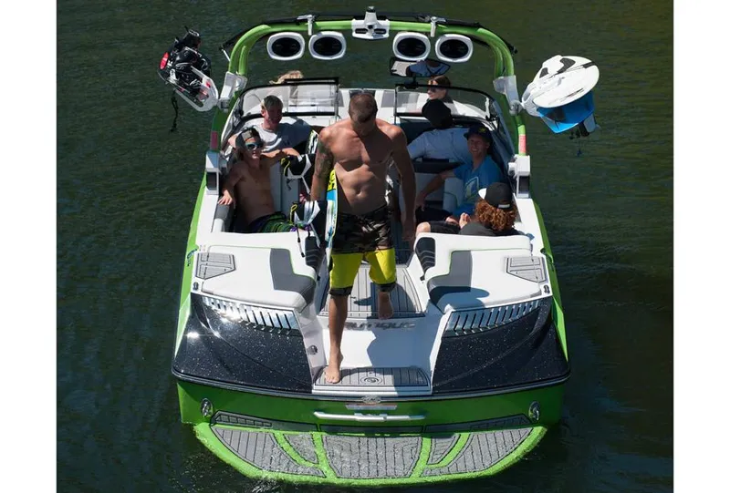 Slide: The Image of Nautique Super Air Nautique G25 2015 - 2