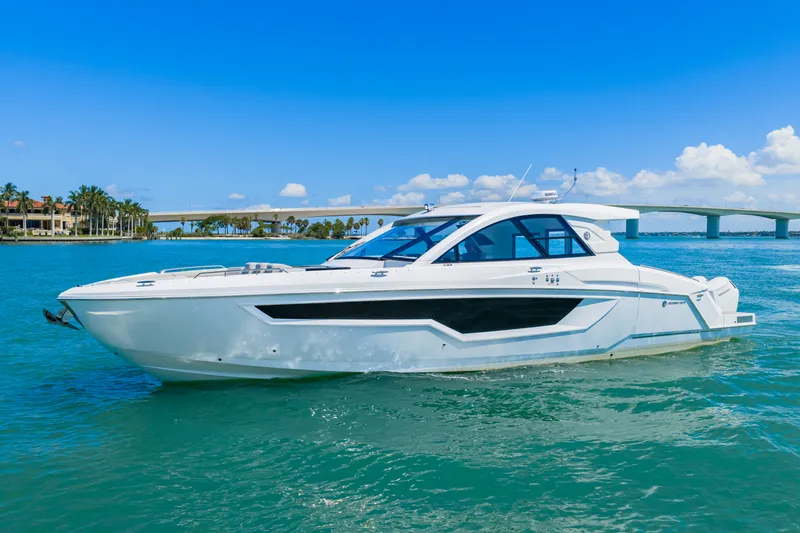 The Image of Cruisers 50GLS OB 2026 - 0