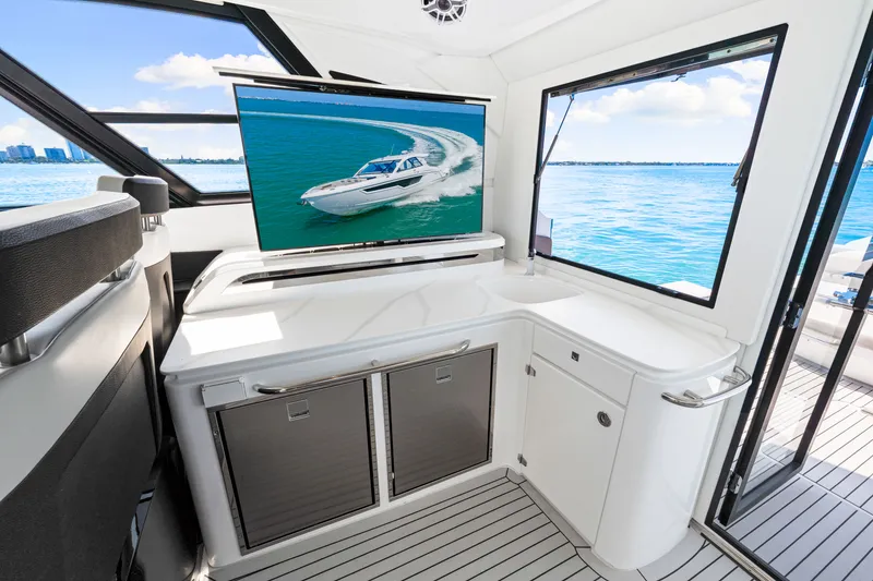 Slide: The Image of Cruisers 50GLS OB 2026 - 25