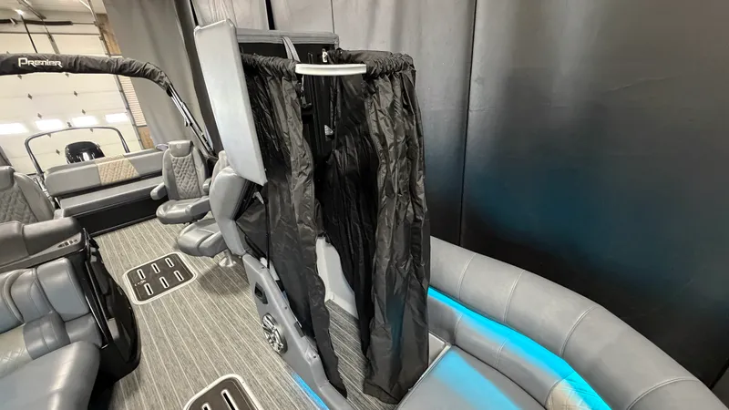 Slide: The Image of Premier 270INTRIGUE 2022 - 20