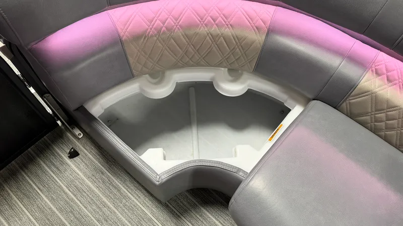 Slide: The Image of Premier 270INTRIGUE 2022 - 27