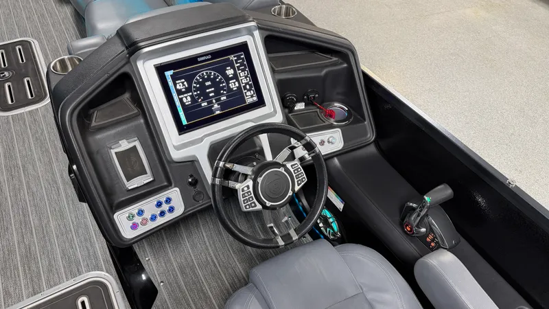 Slide: The Image of Premier 270INTRIGUE 2022 - 55