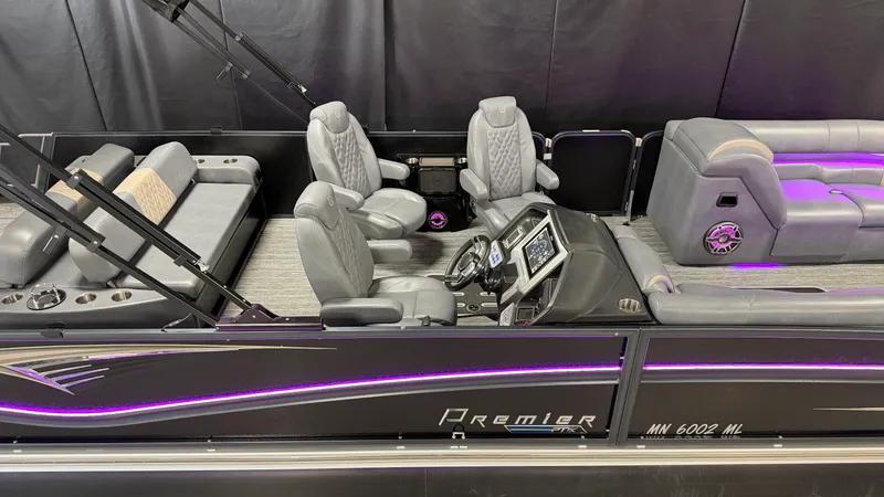 Slide: The Image of Premier 270INTRIGUE 2022 - 6